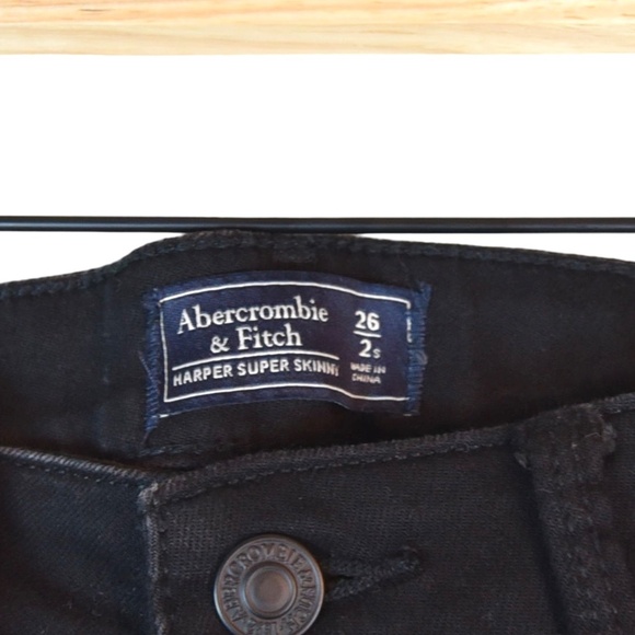 Abercrombie & Fitch Women’s 26 (2) Harper Super Skinny Jeans Distressed Knee Bla - Picture 6 of 10